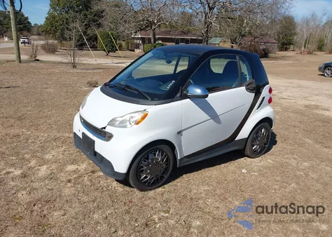 2014 Smart Fortwo Pure z USA, uszkodzony, nr VIN WMEEJ3BA3EK747910